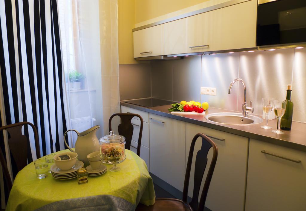 Golden Stars Budapest Apartments Exterior foto